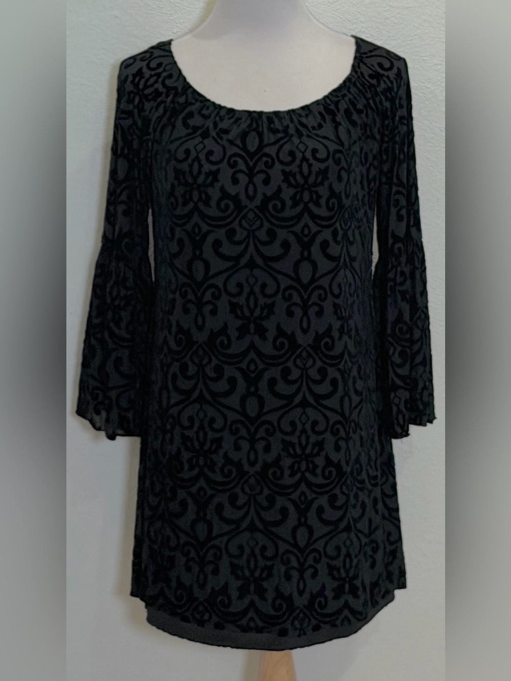 Honeyme Y2K Black Velvet Burnout Shift Dress Small Whimsigoth Goth Bell Sleeves